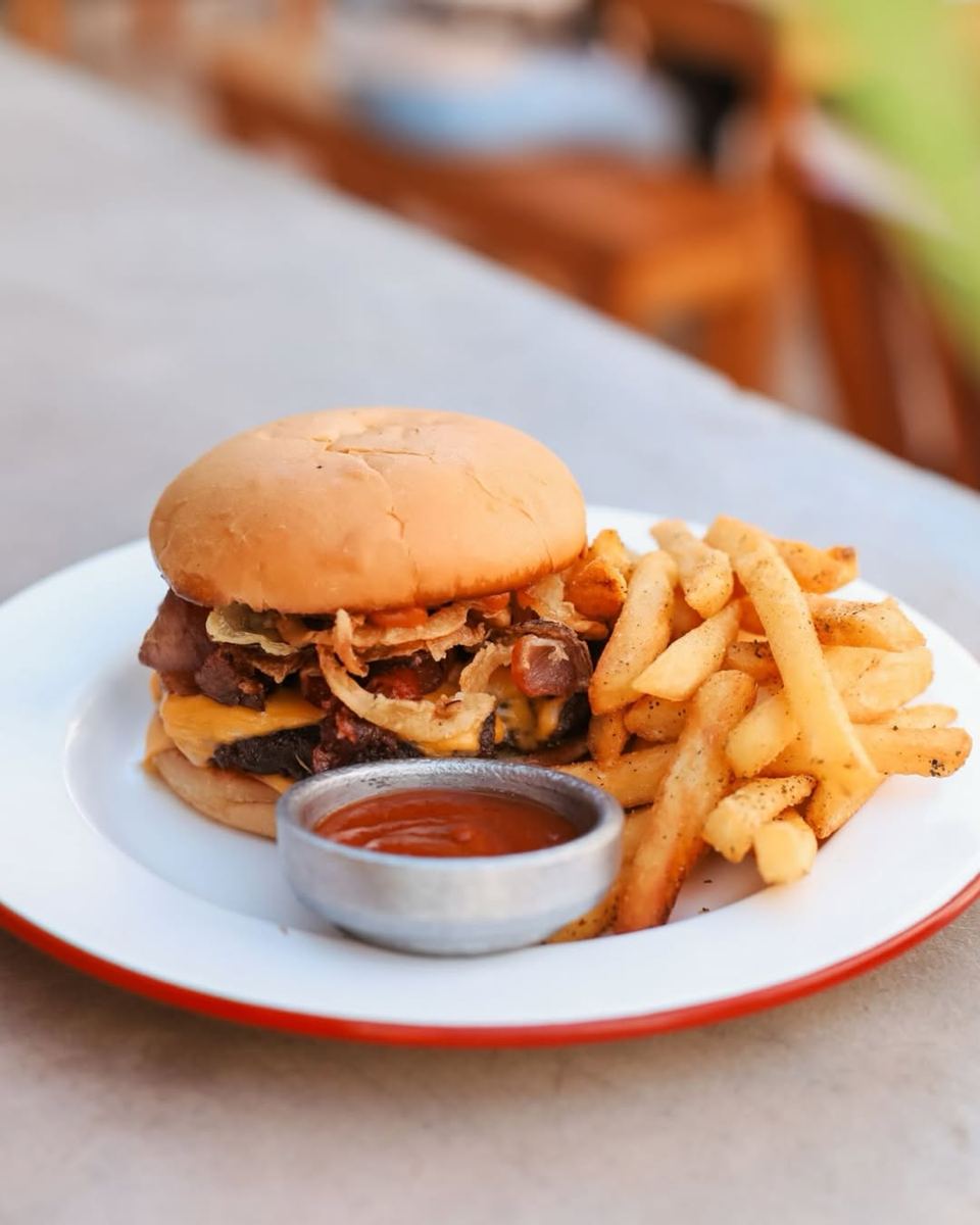 Burger con papas